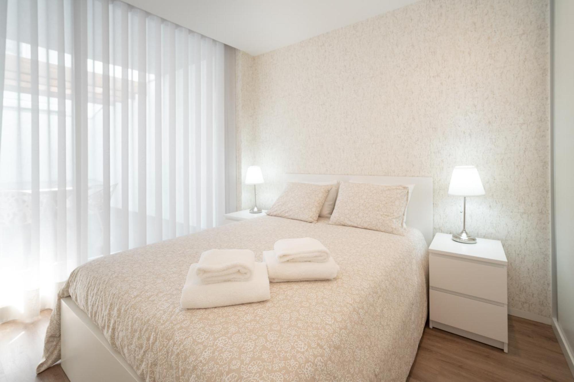 Mam Heat Apartments - Viana City Centre Виана-ду-Каштелу Экстерьер фото